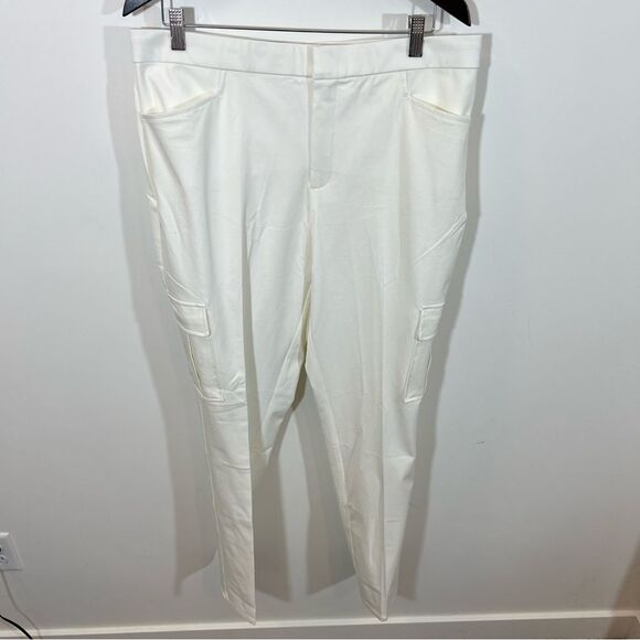 New Isaac Mizrahi! Tall 24/7 Stretch Cargo Ankle Pants in White | Size Tall 16 - Picture 2 of 10